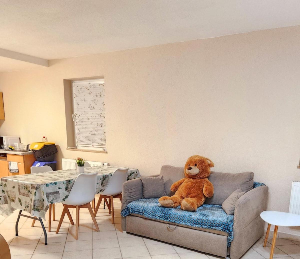 Sj Apartment เคมนิตซ์ ภายนอก รูปภาพ